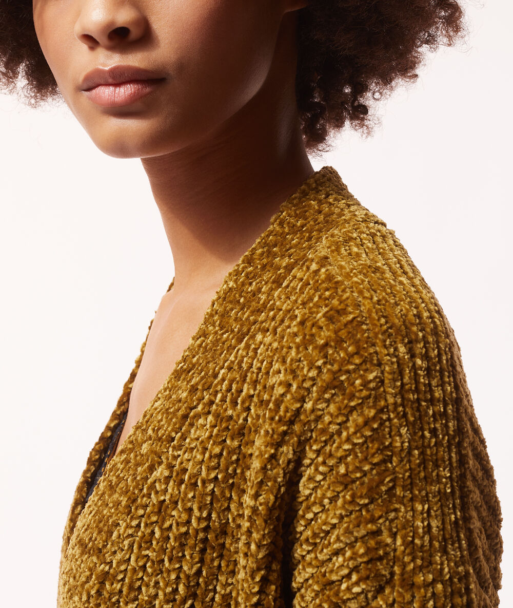Déshabillé en maille irisée bronze.