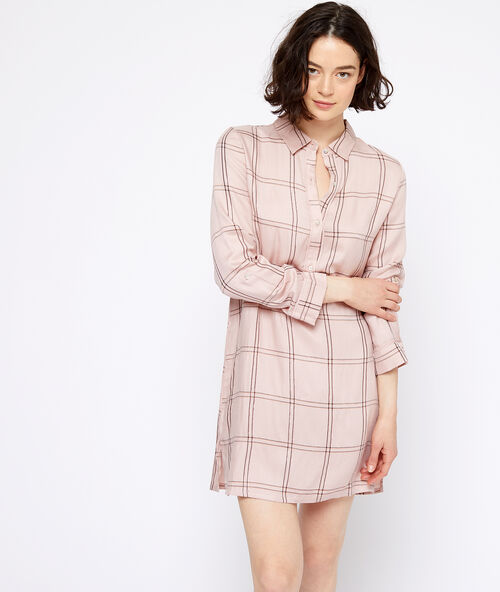 K&aacute;rovan&aacute; nočn&iacute; ko&scaron;ile růžov&aacute;.