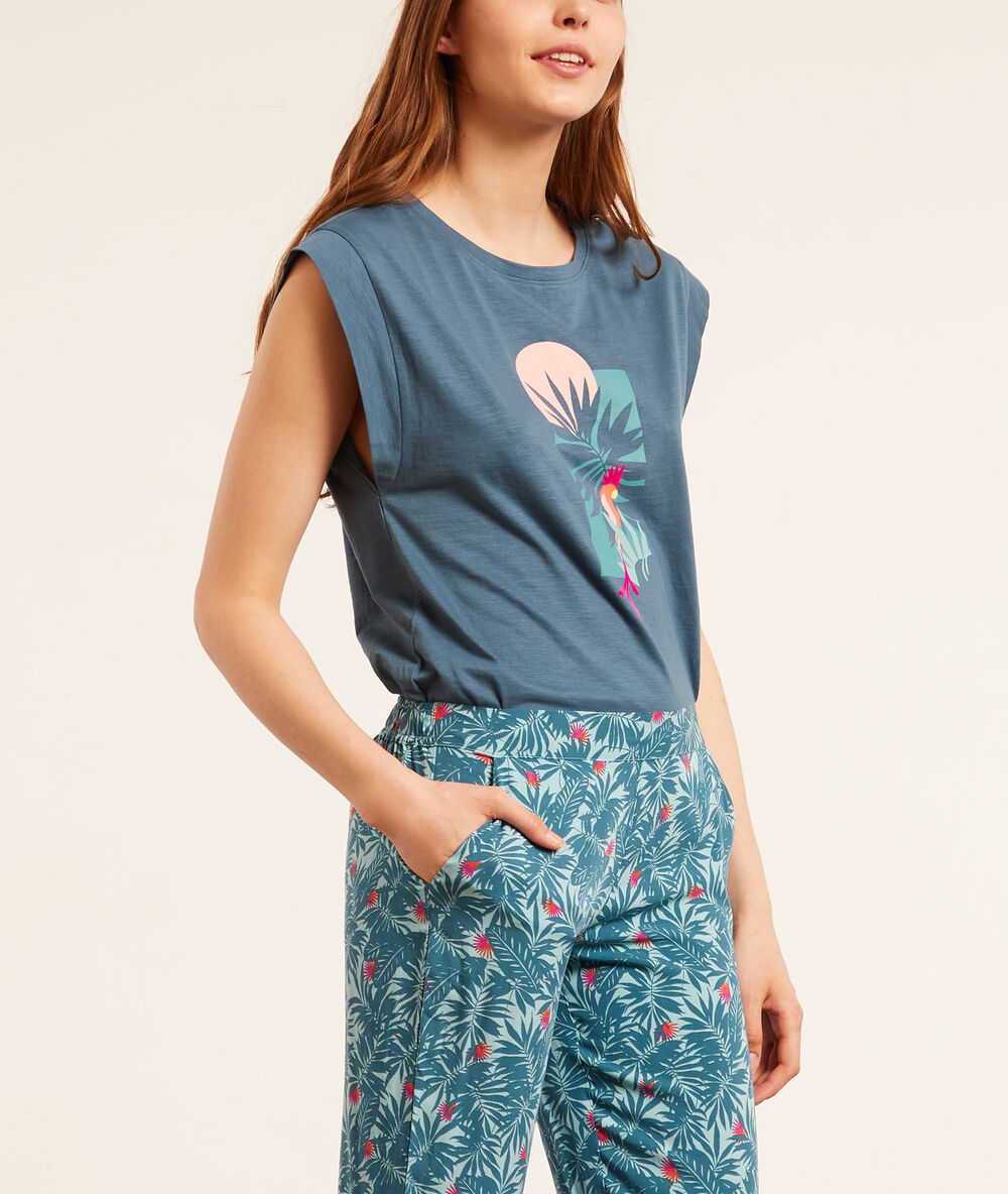 Pantalon de pyjama imprimé bleu.