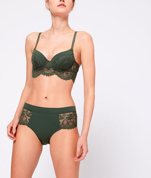 Nohavičkov&eacute; kalhotky s&nbsp;květinovou krajkou khaki.