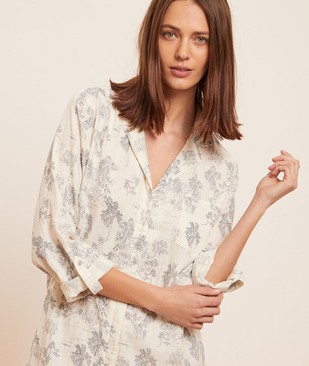 Chemise de nuit manches courtes imprimée marine.