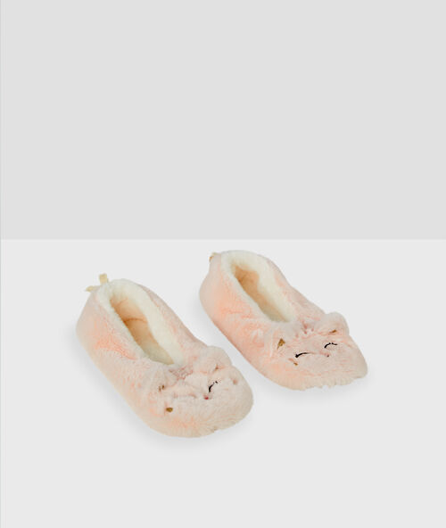 Kože&scaron;inov&eacute; pantofle s mini rolničkou rose.