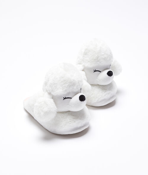 Pantofle s 3d pudly b&eacute;žov&aacute;.