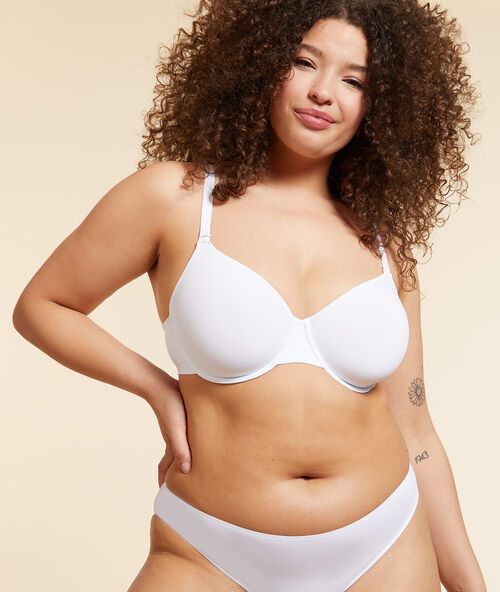 Podprsenka s ko&scaron;&iacute;čky velikosti e b&iacute;l&aacute;.